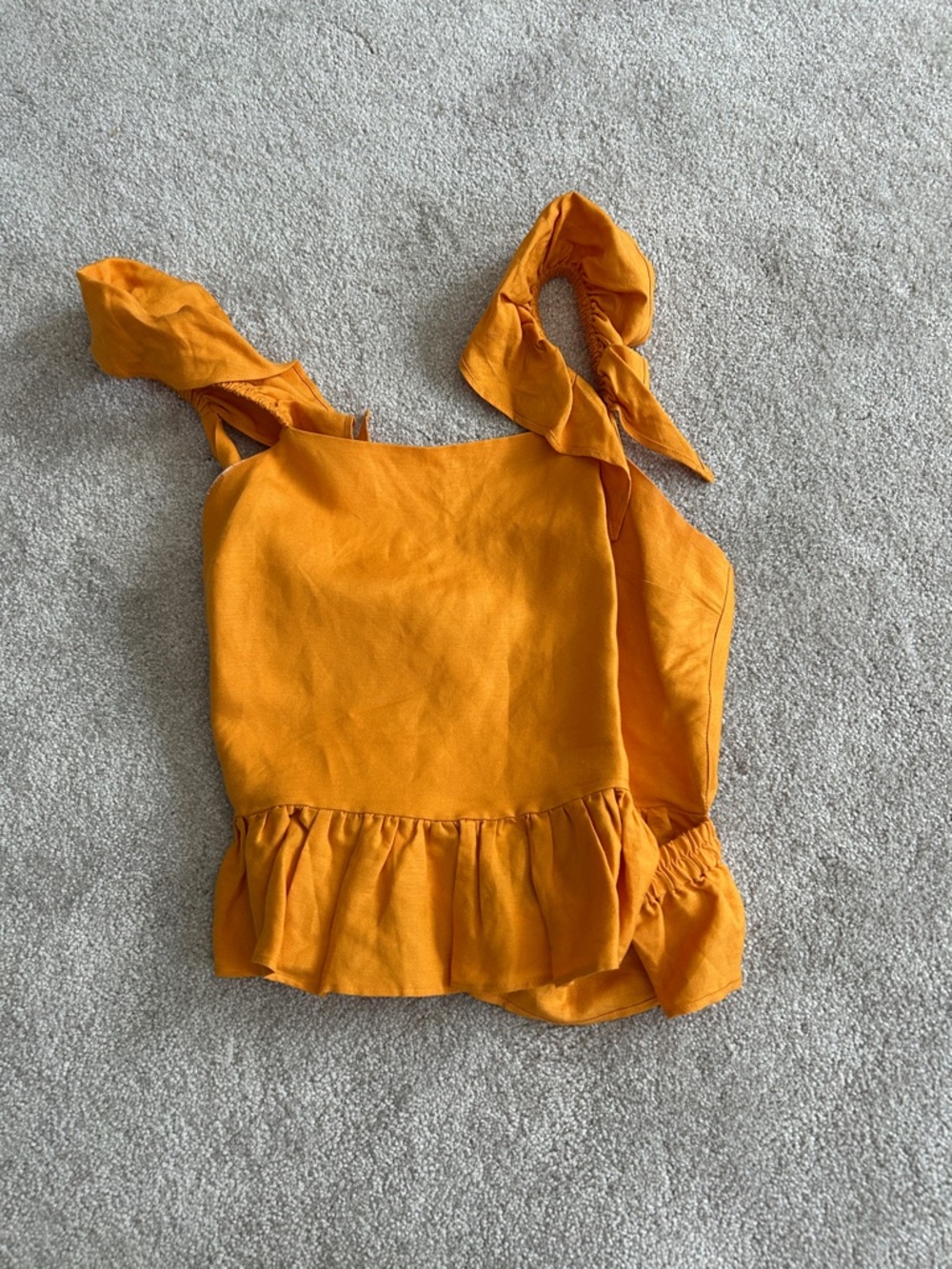 Express Ruffle Tie-Back Top - Picture 2 of 5